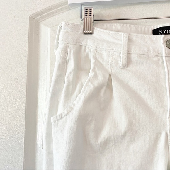 NYDJ Pleated Cuffed Ankle Carrot Leg White Jeans Size 4 - Picture 5 of 12